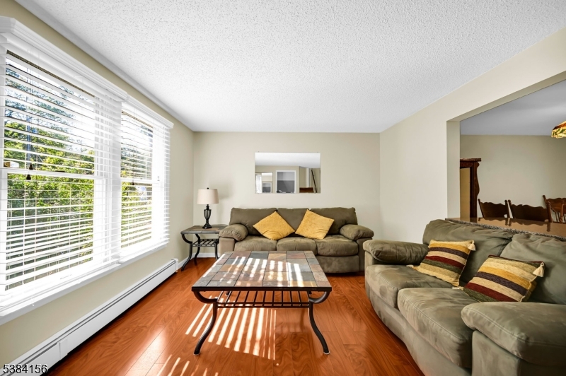 15 Alps Rd