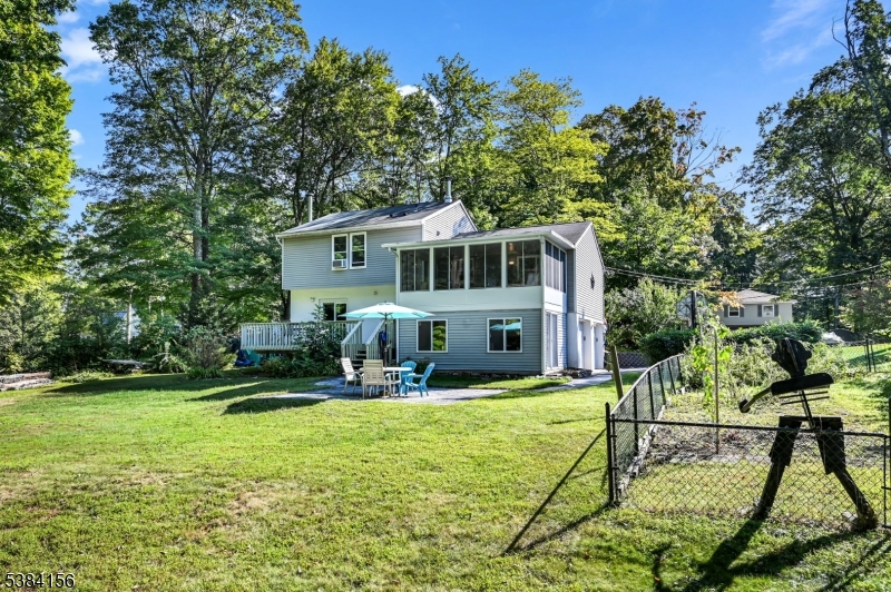 15 Alps Rd