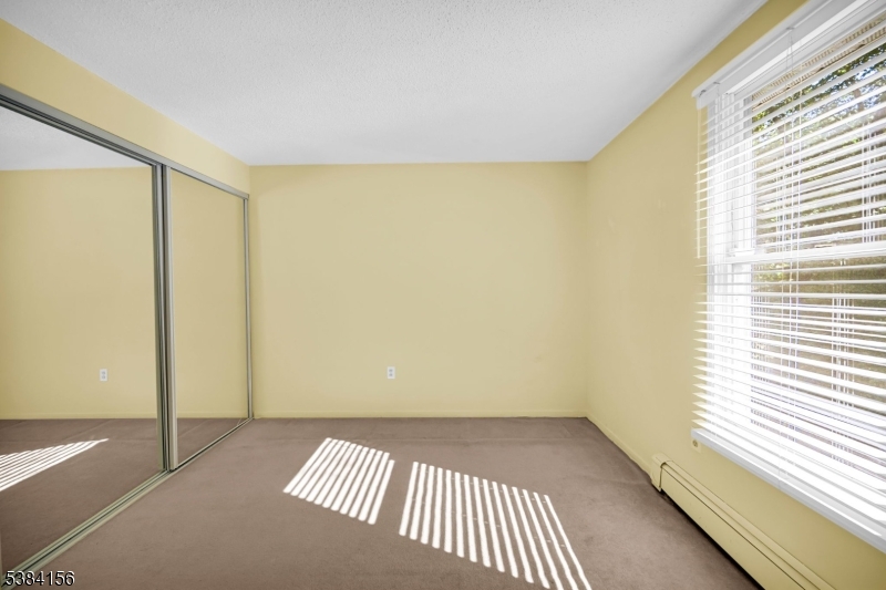 15 Alps Rd