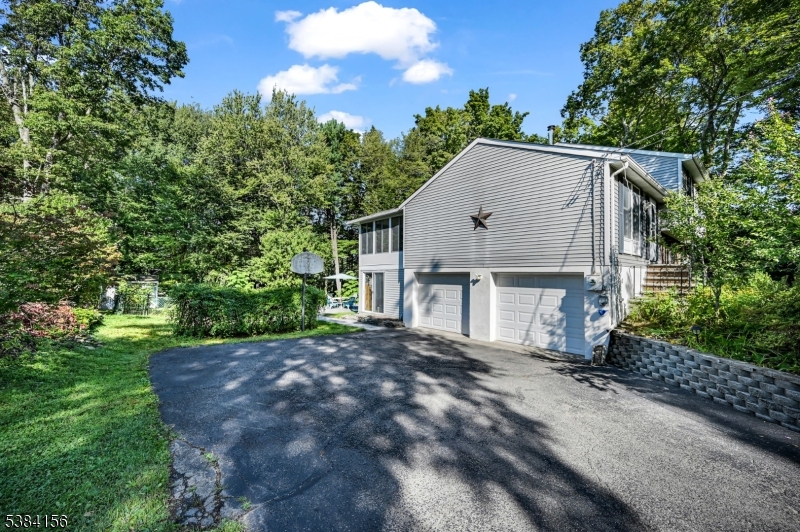 15 Alps Rd