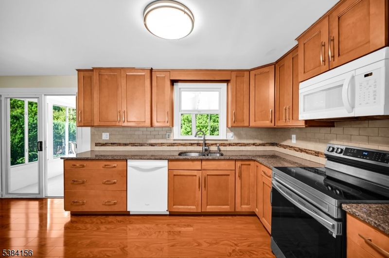 15 Alps Rd