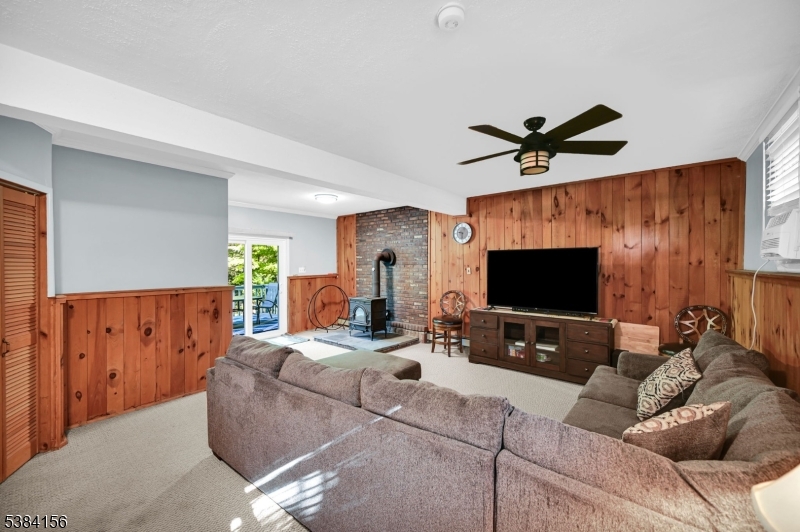 15 Alps Rd