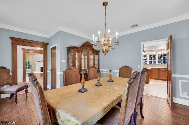 16 Pond View Dr