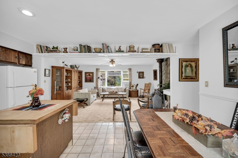 92 Lakeview Ter