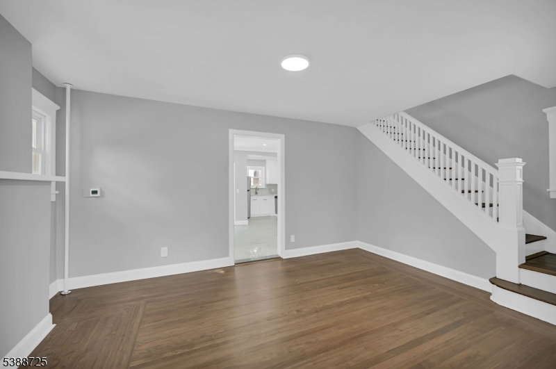 1470 Gaylord Ter