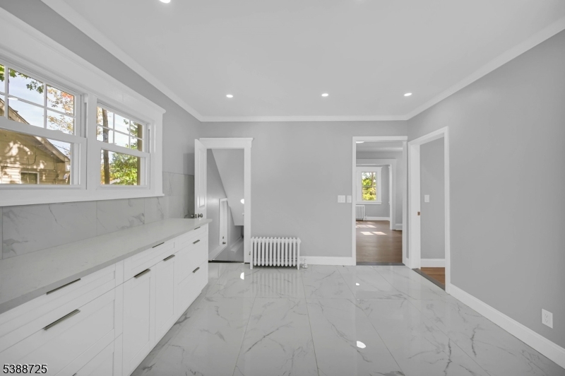 1470 Gaylord Ter