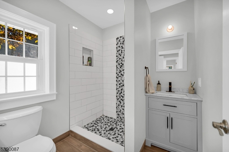 32 Wanaque Rd