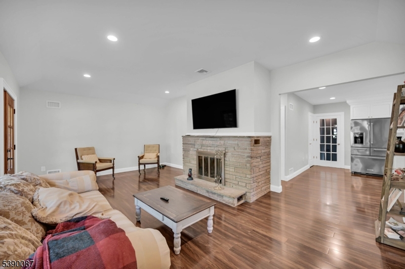 32 Wanaque Rd