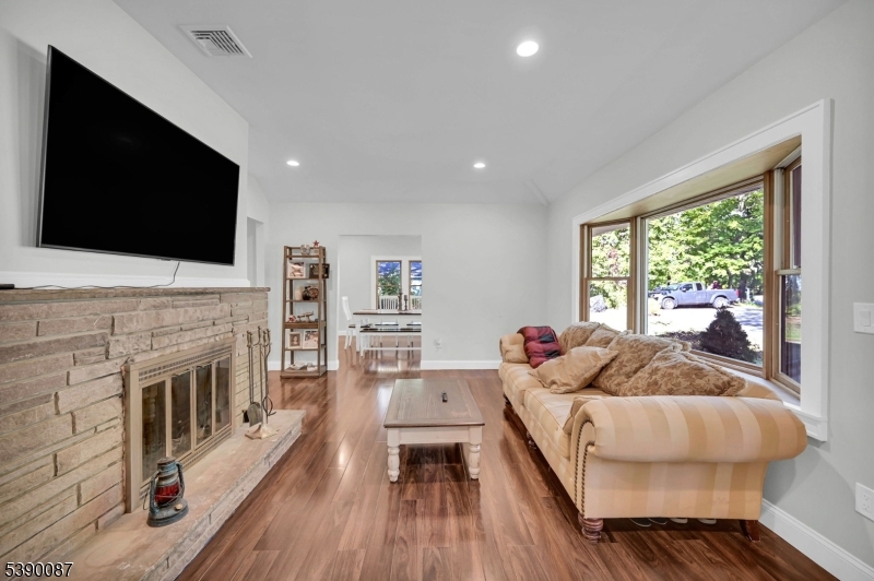 32 Wanaque Rd