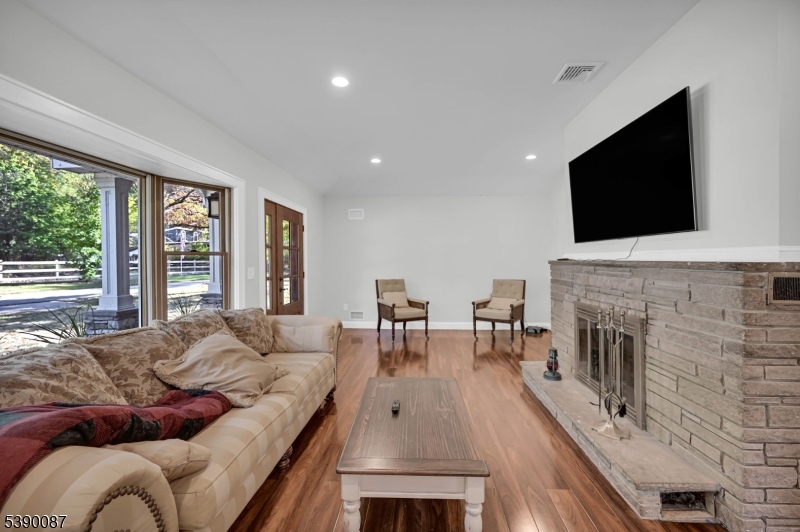 32 Wanaque Rd