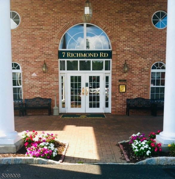 7321 Richmond Rd 321