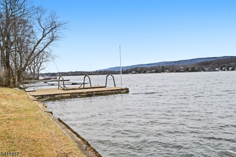 108 Long Pond Rd