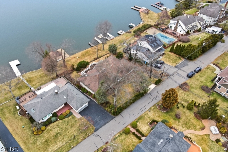108 Long Pond Rd