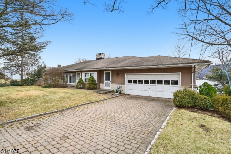 108 Long Pond Rd