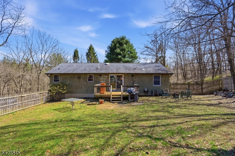 12 Pleasant View Dr