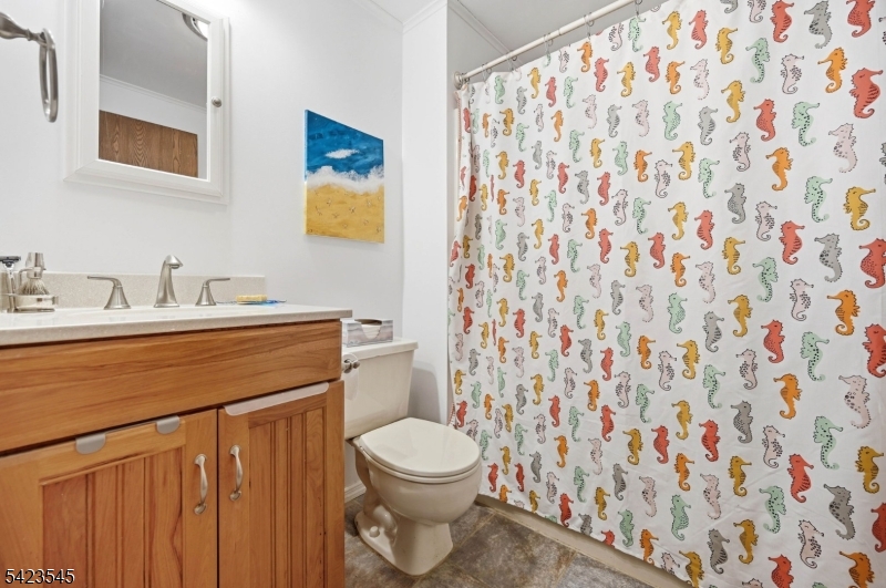 12 Pleasant View Dr