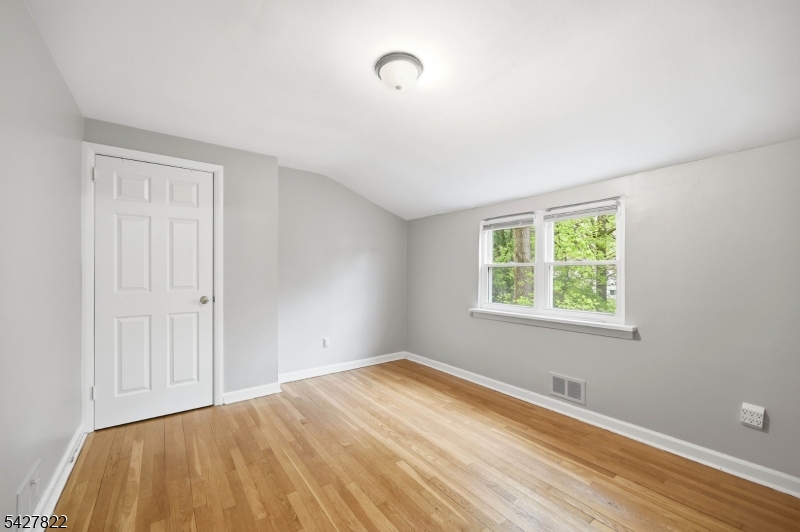 104 14Th St