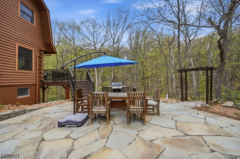 127 Jacobs Rd