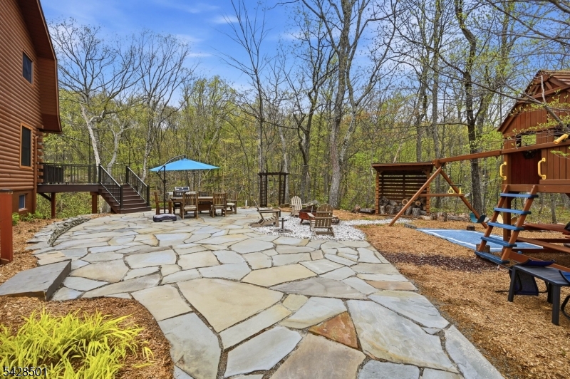 127 Jacobs Rd