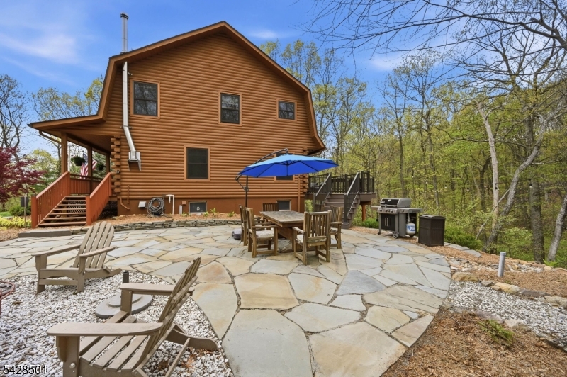 127 Jacobs Rd
