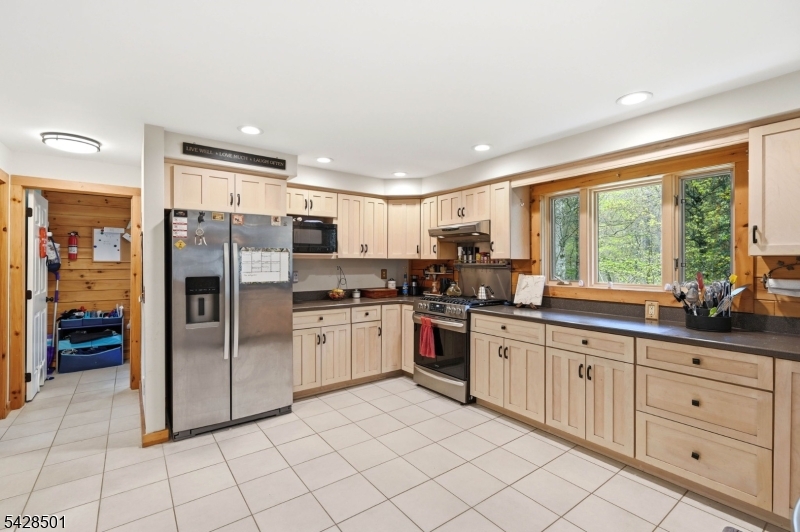 127 Jacobs Rd