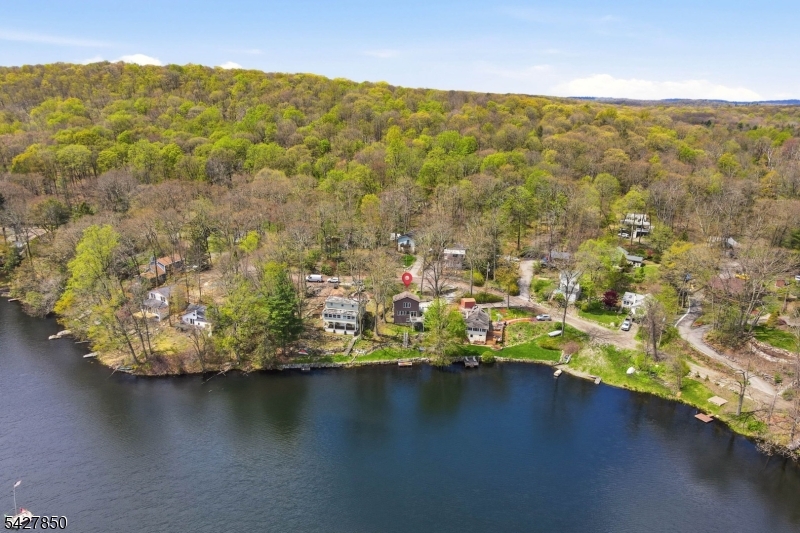 51 Goldfinch Ln