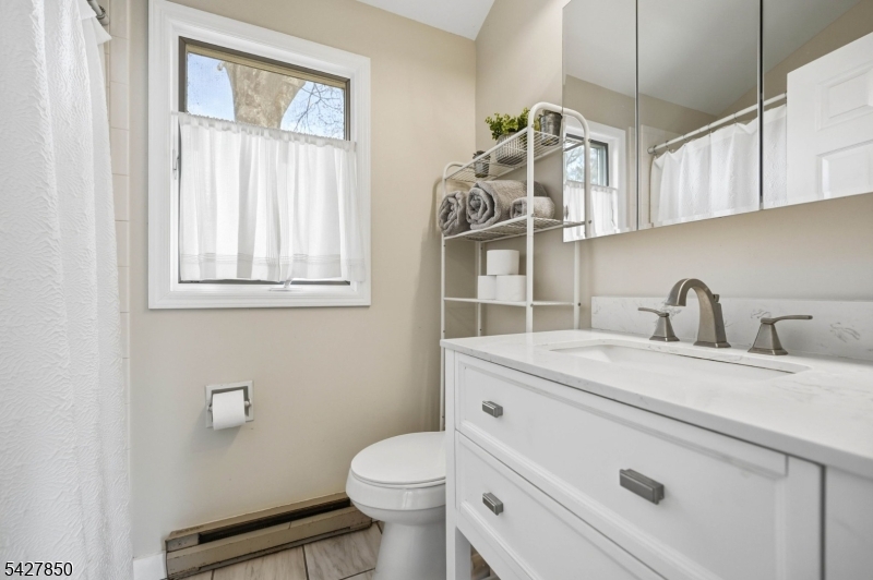 51 Goldfinch Ln