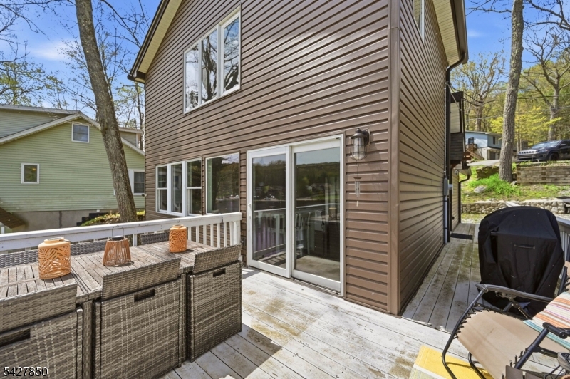 51 Goldfinch Ln