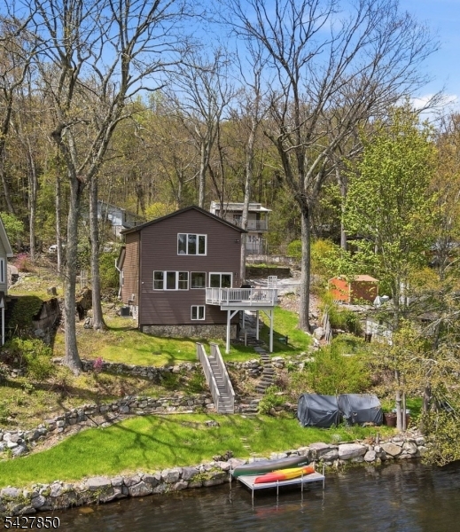 51 Goldfinch Ln