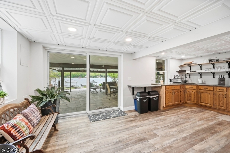 206 Long Pond Rd