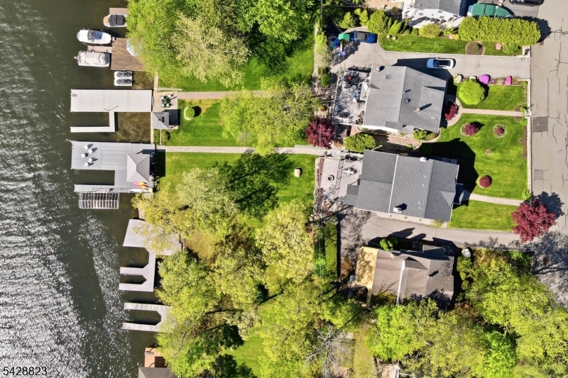 206 Long Pond Rd