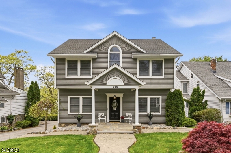 206 Long Pond Rd