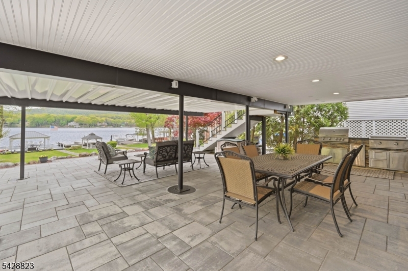 206 Long Pond Rd