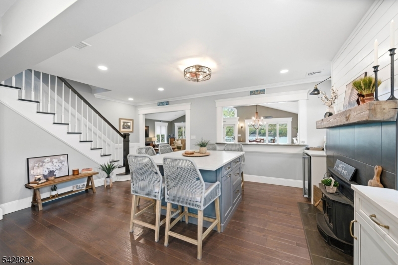 206 Long Pond Rd