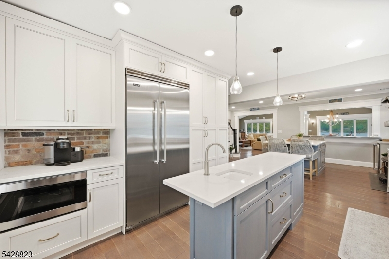 206 Long Pond Rd
