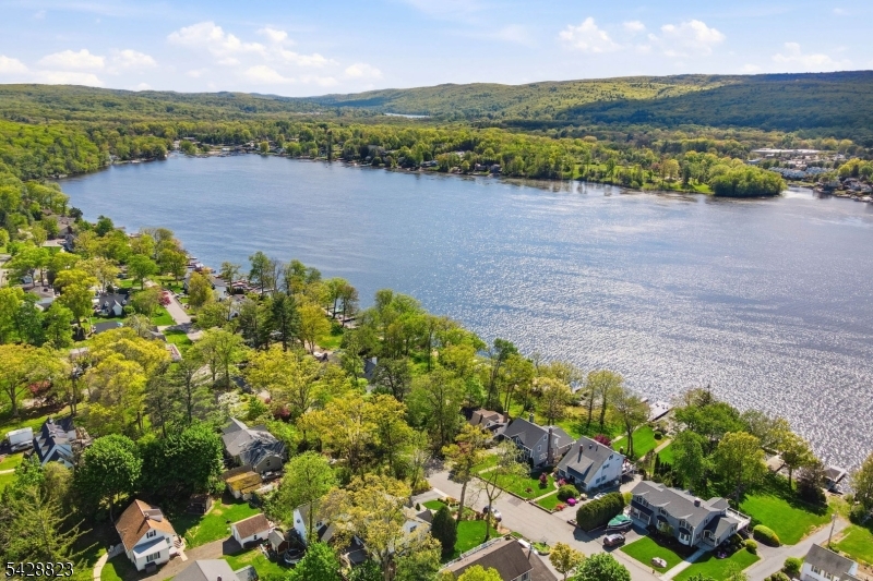 206 Long Pond Rd