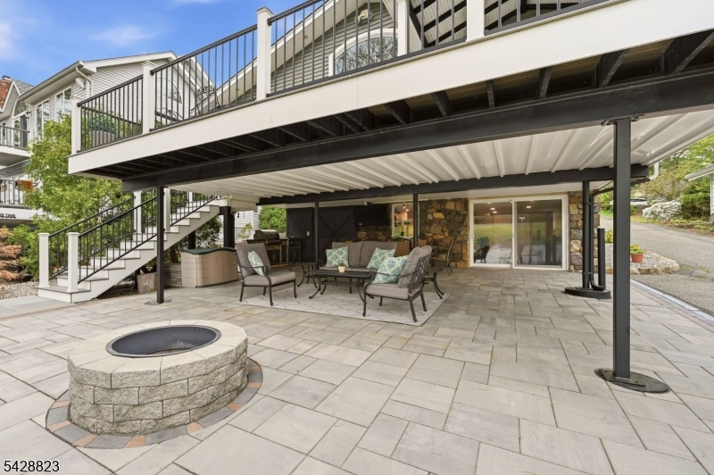 206 Long Pond Rd