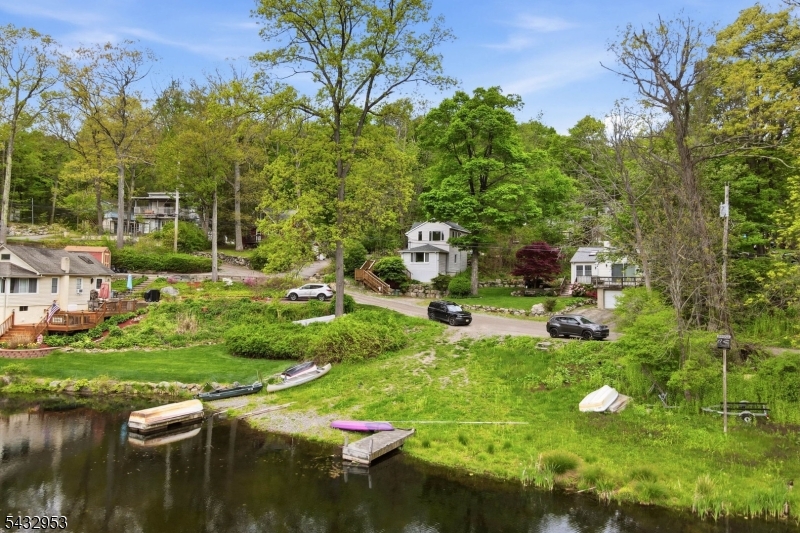 48 Goldfinch Ln
