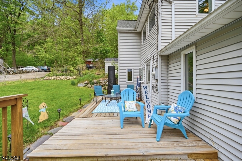 48 Goldfinch Ln