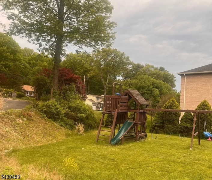 77A Taylortown Rd
