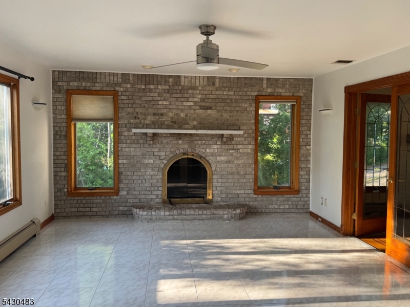 77A Taylortown Rd