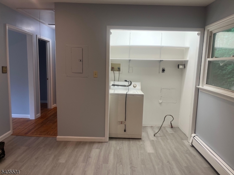 48 E Shore Dr