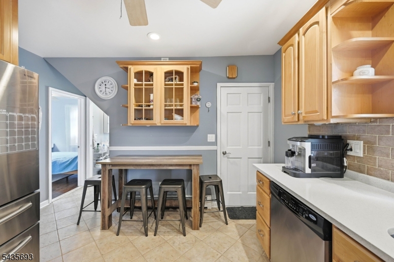 13-33 George St 2X