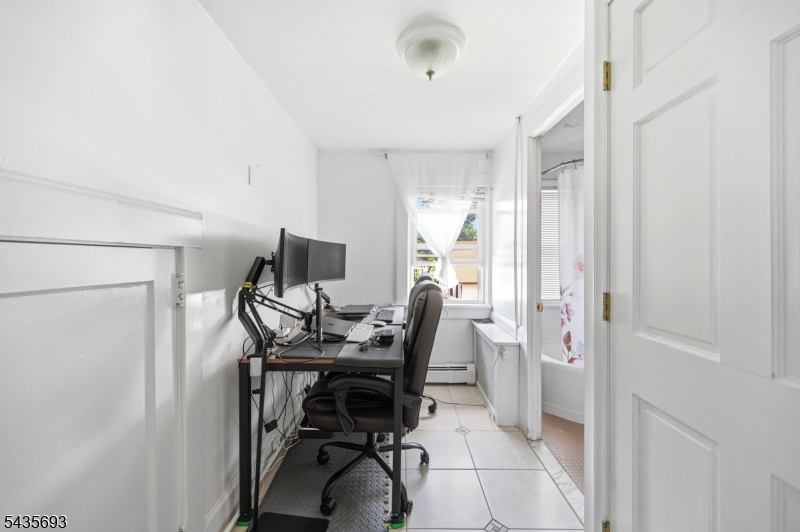 13-33 George St 2X