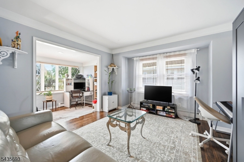 13-33 George St 2X