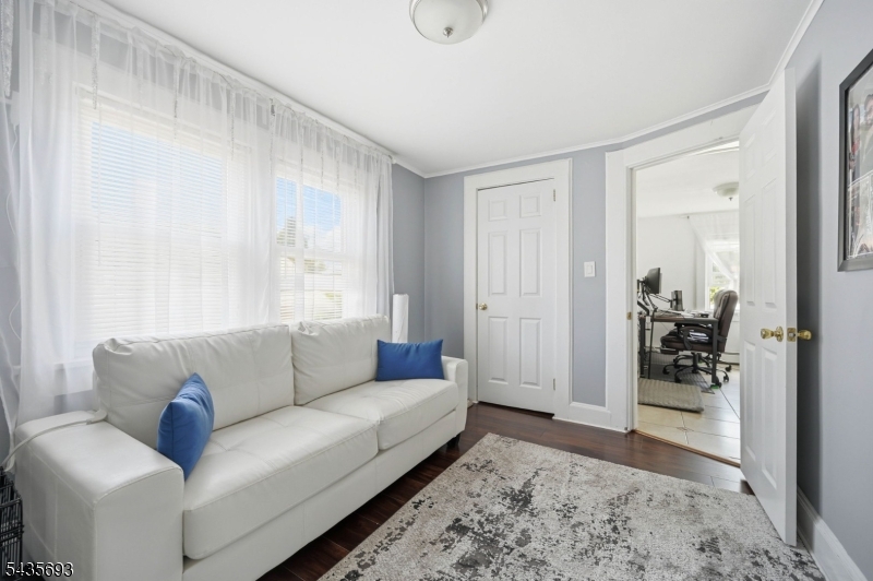 13-33 George St 2X