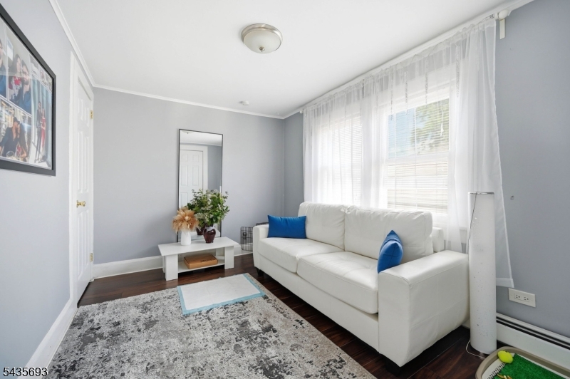 13-33 George St 2X