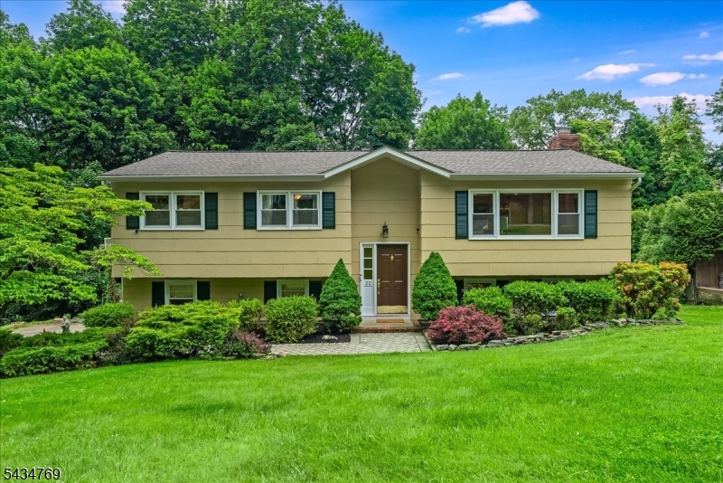 22 Green Apple Rd