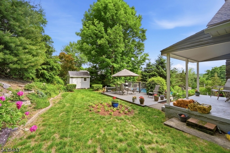 8 Ivan Rd