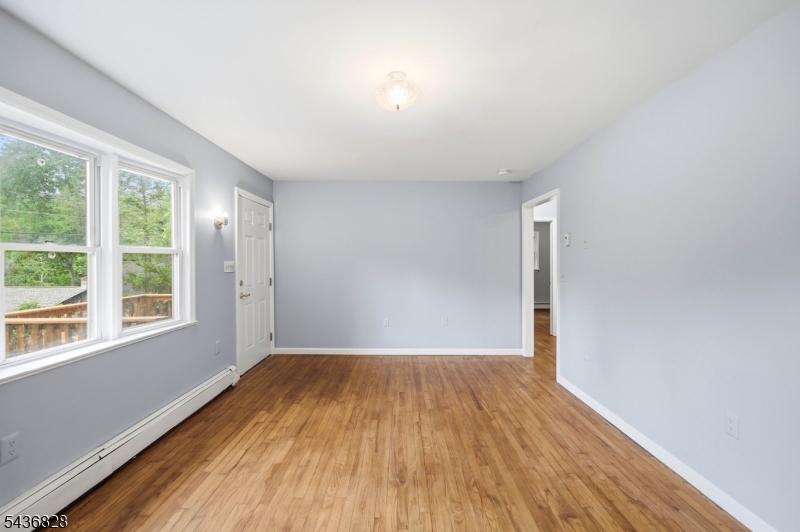 48 E Shore Dr